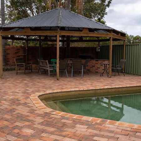 Golf Place Inn Wollongong Primbee Bagian luar foto