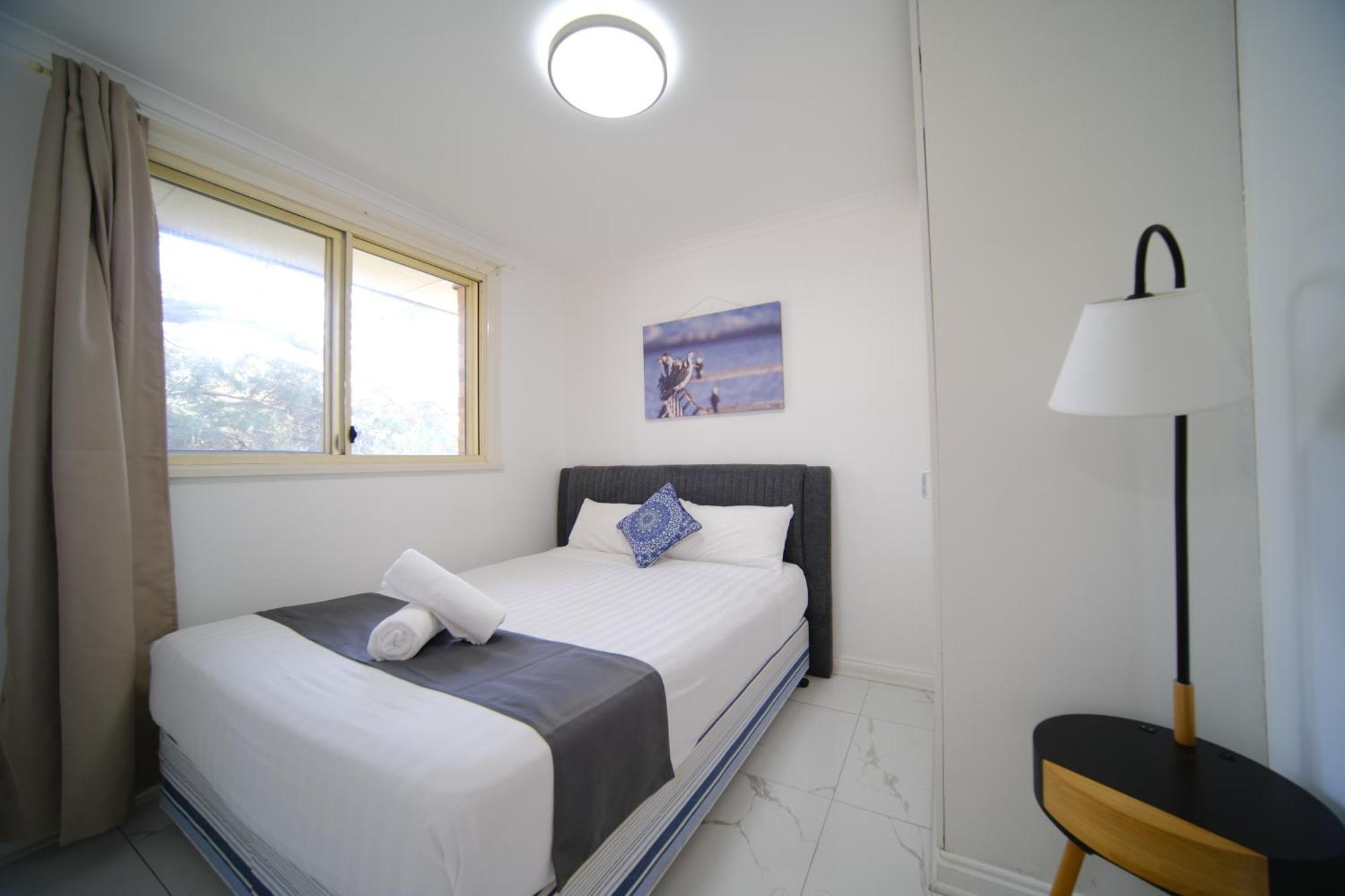 Golf Place Inn Wollongong Primbee Bagian luar foto