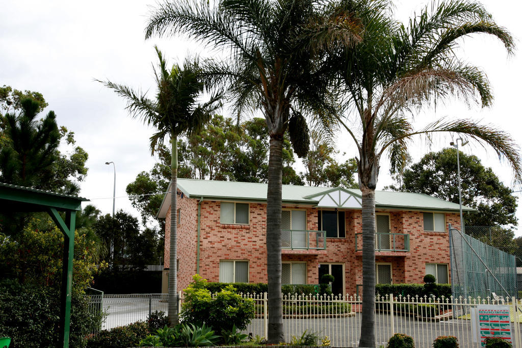 Golf Place Inn Wollongong Primbee Bagian luar foto