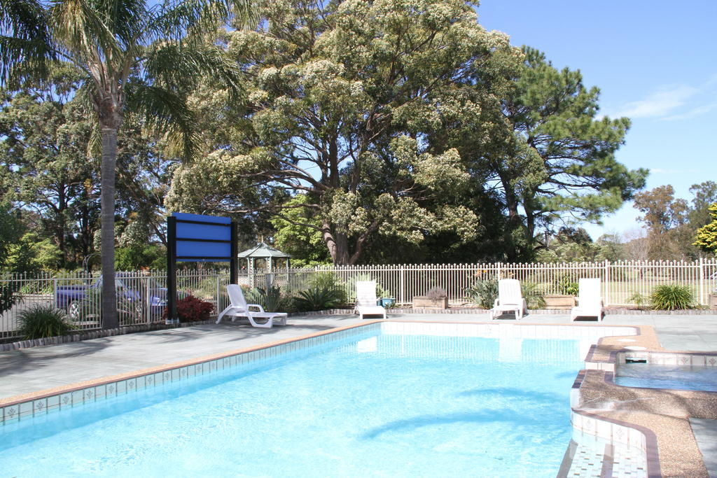 Golf Place Inn Wollongong Primbee Ruang foto
