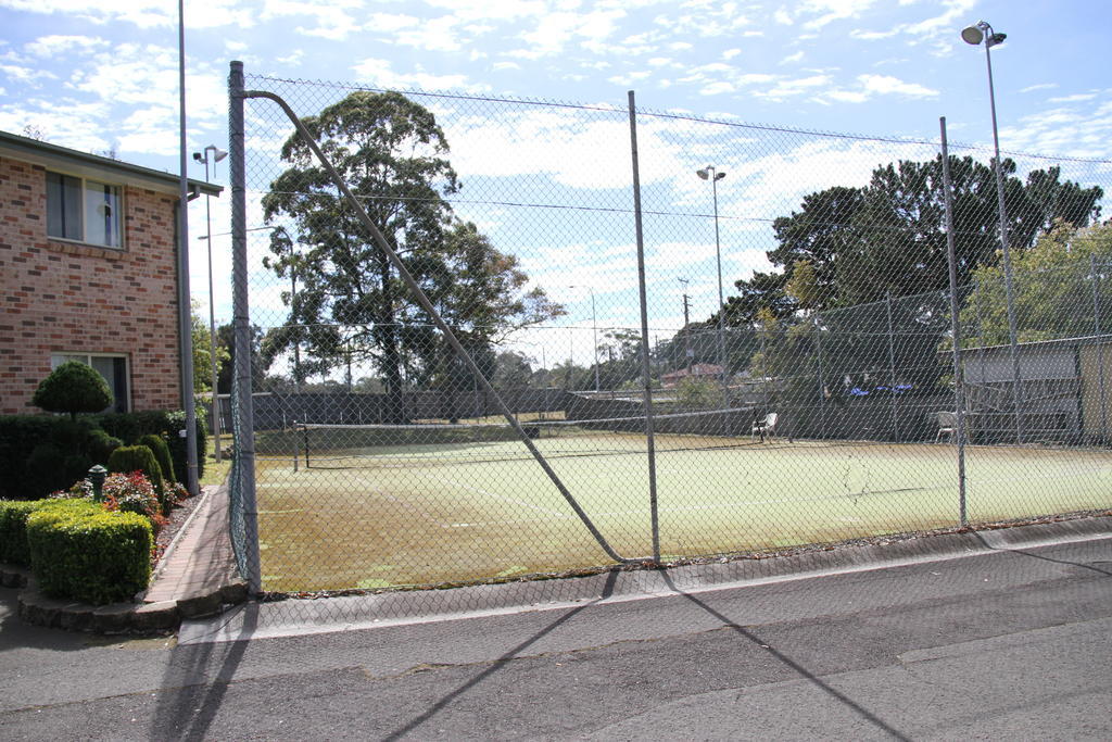 Golf Place Inn Wollongong Primbee Bagian luar foto